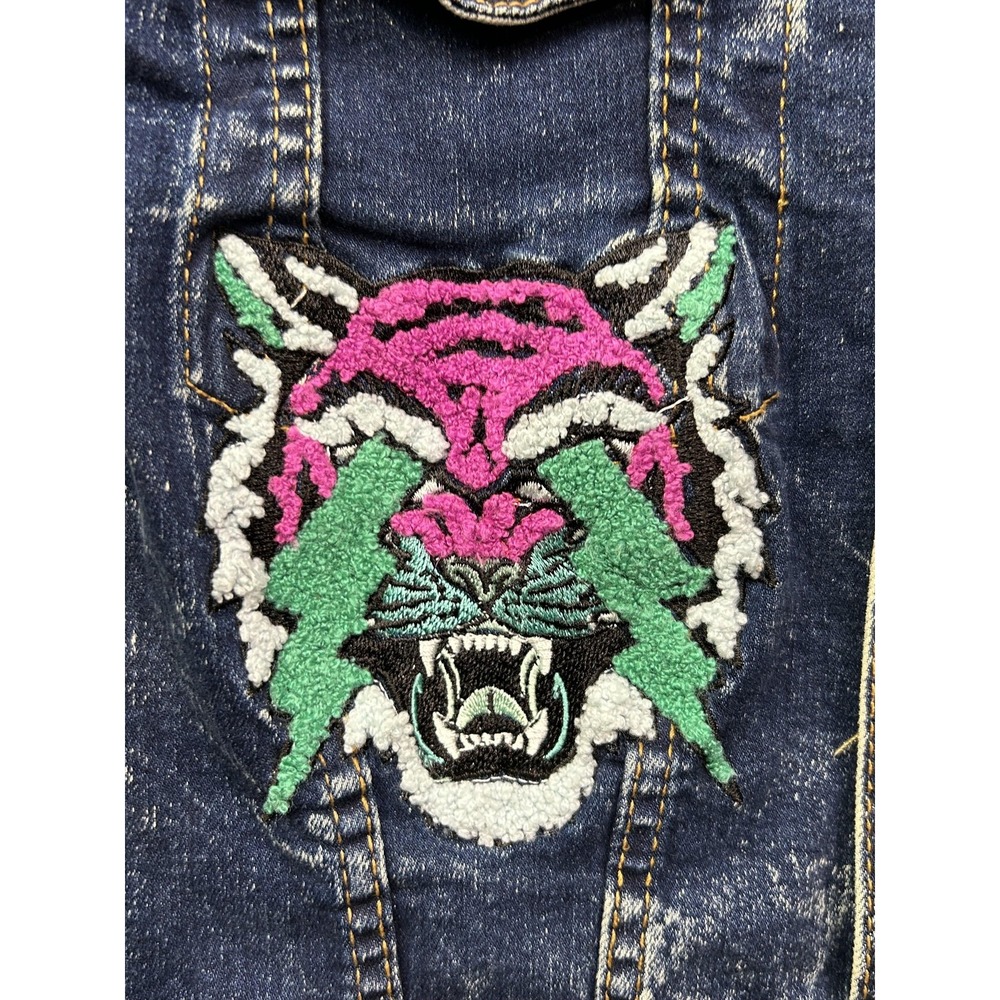 Black Pike Jacket Mens Medium Distressed Denim Trucker Embroidered Tiger Legend - Picture 8 of 9